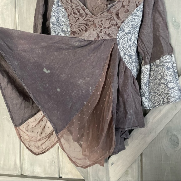 Gimmicks Lace Paisley Fairy Whimsy Top Blue gray brown purple M handkerchief - Picture 3 of 10